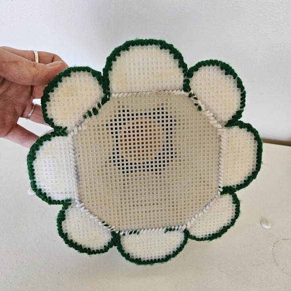 Vtg Handmade Plastic Canvas Table Top Doll Floral W/Organization Trinket Holder - Picture 12 of 13